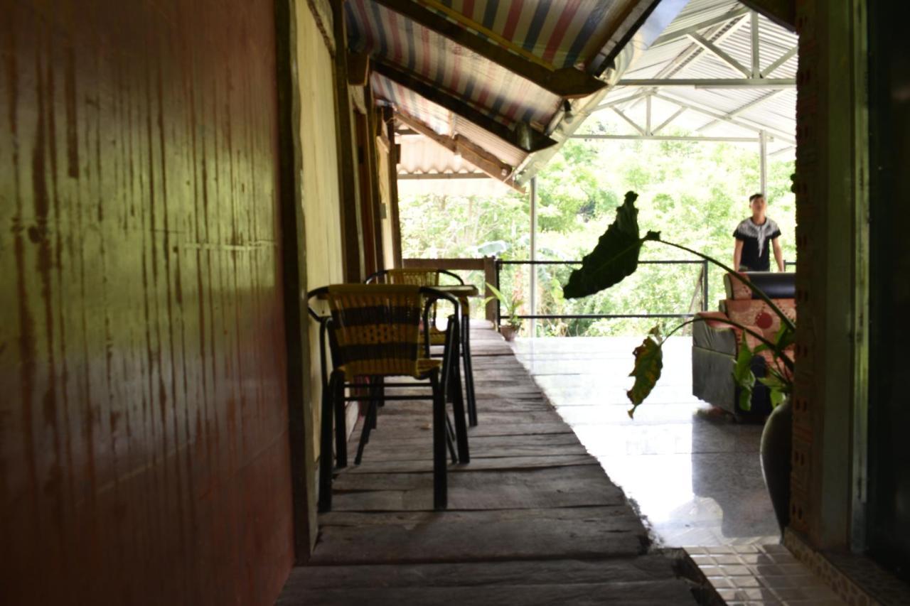 Làng Cac Du Gia Van Chung Homestay מראה חיצוני תמונה