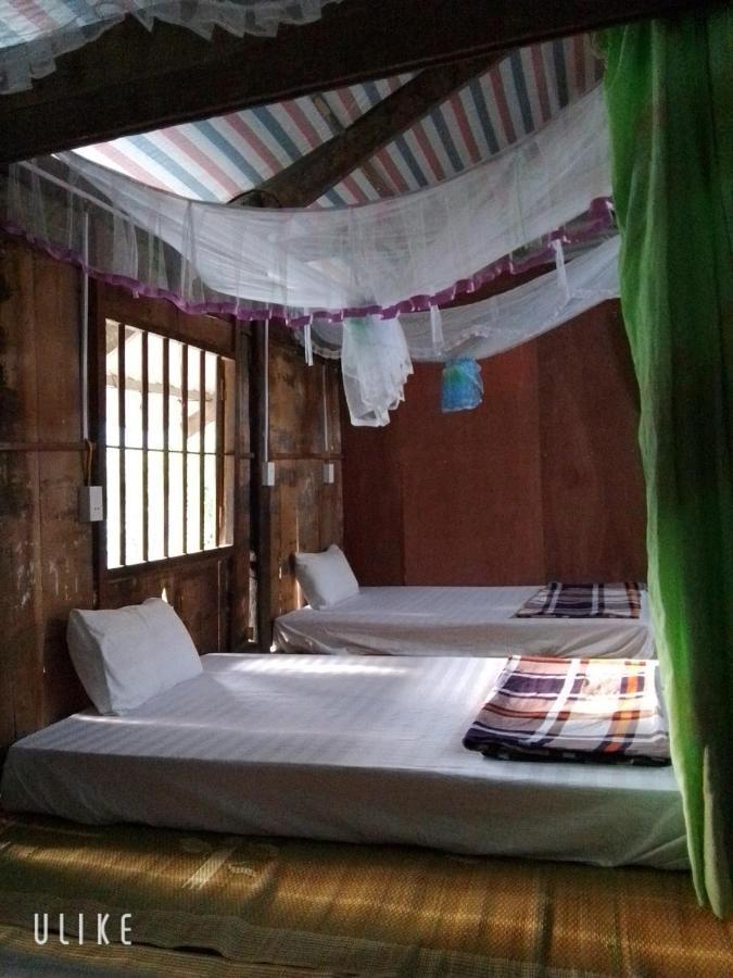 Làng Cac Du Gia Van Chung Homestay מראה חיצוני תמונה