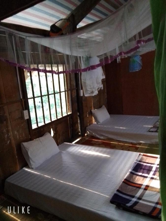 Làng Cac Du Gia Van Chung Homestay מראה חיצוני תמונה