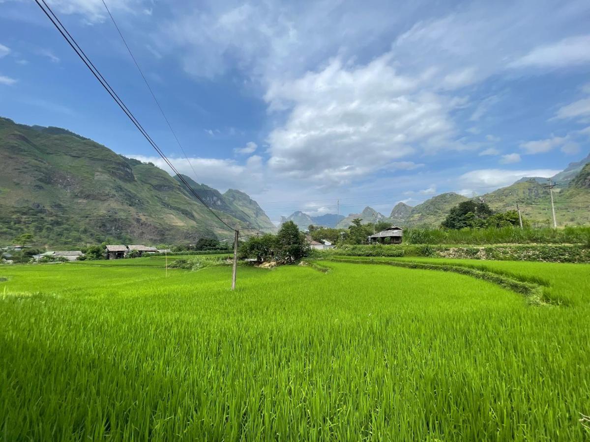 Làng Cac Du Gia Van Chung Homestay מראה חיצוני תמונה